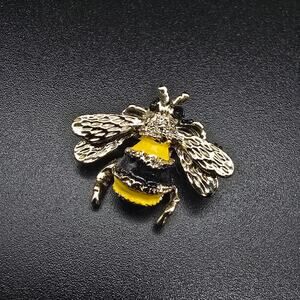 Gerry's Enamel Bee Brooch Vintage Insect Bug Jewelry